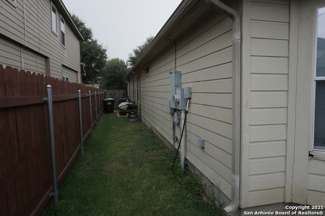 Image 43 of 50 For 3518 Alonzo Fields