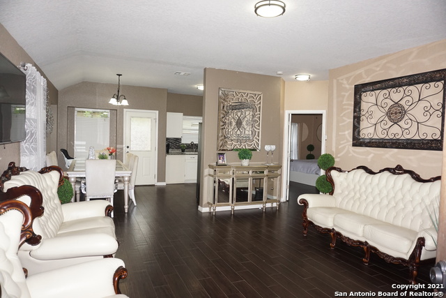 Image 6 of 50 For 3518 Alonzo Fields