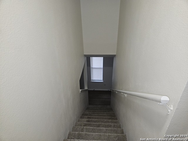 Image 15 of 26 For 7715 Rustic  