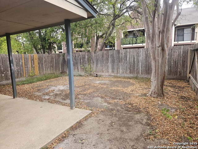 Image 25 of 26 For 7715 Rustic  