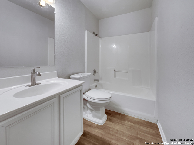 Image 13 of 17 For 3420 Rob Roy