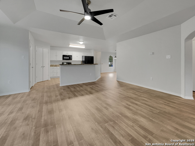 Image 7 of 17 For 3420 Rob Roy