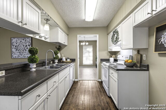 Image 11 of 28 For 112 Suncliff