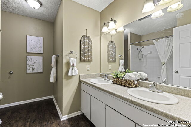 Image 18 of 28 For 112 Suncliff