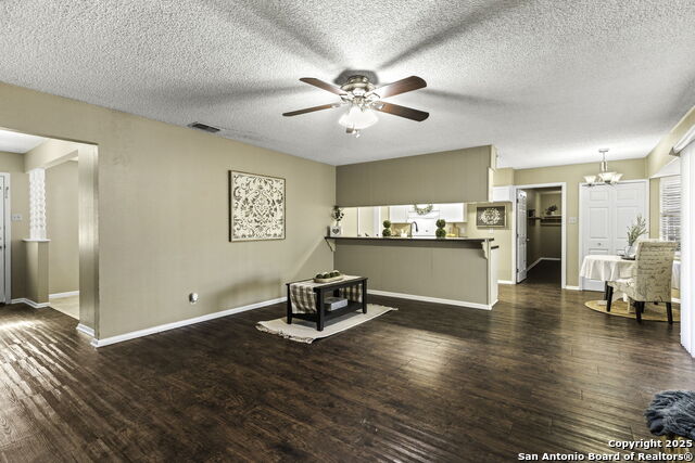 Image 8 of 28 For 112 Suncliff