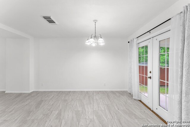 Image 12 of 36 For 15515 Spring Smt