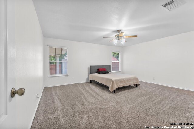 Image 24 of 36 For 15515 Spring Smt