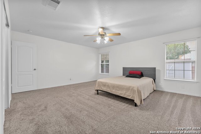 Image 26 of 36 For 15515 Spring Smt