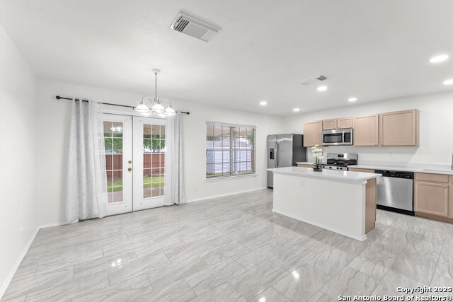 Image 9 of 36 For 15515 Spring Smt