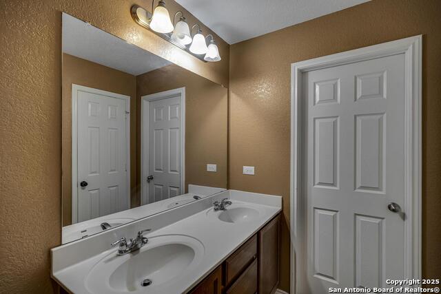 Image 17 of 32 For 1411 Hummingbird