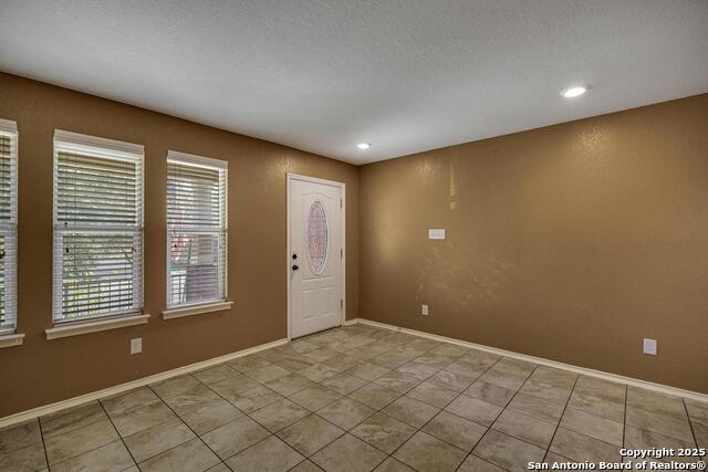 Image 4 of 32 For 1411 Hummingbird