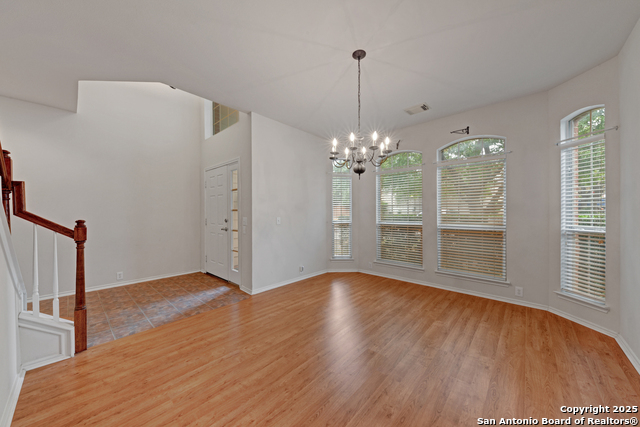 Image 21 of 36 For 20811 Encino Pebble