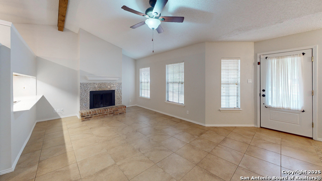 Image 10 of 31 For 13643 High Chapel