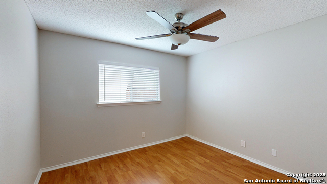 Image 19 of 31 For 13643 High Chapel