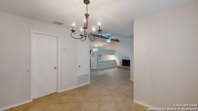 Image 5 of 31 For 13643 High Chapel