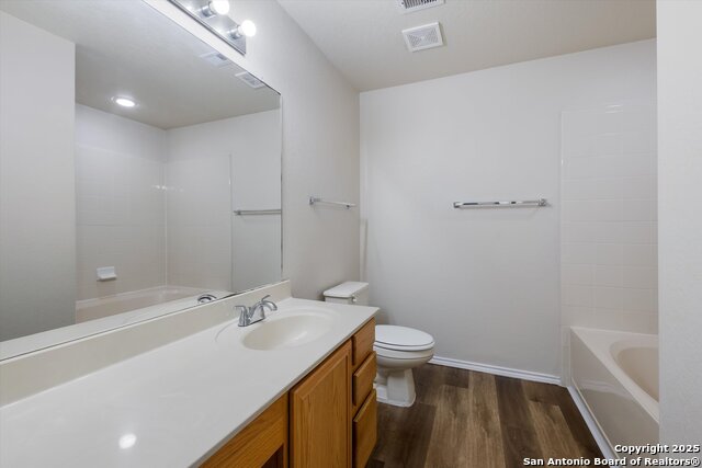 Image 12 of 22 For 7935 Morning Grv