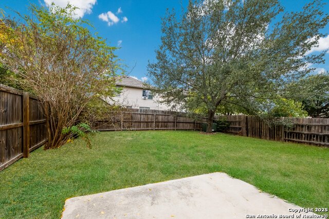 Image 18 of 22 For 7935 Morning Grv