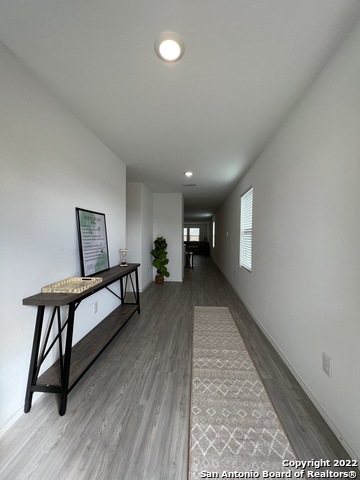 Image 5 of 49 For 8523 Grosbeak Cove