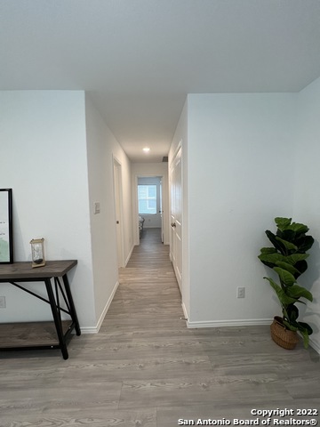 Image 6 of 49 For 8523 Grosbeak Cove