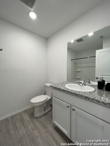 Image 8 of 49 For 8523 Grosbeak Cove