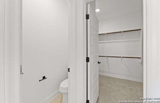 Image 25 of 32 For 438 Nightingale Ave