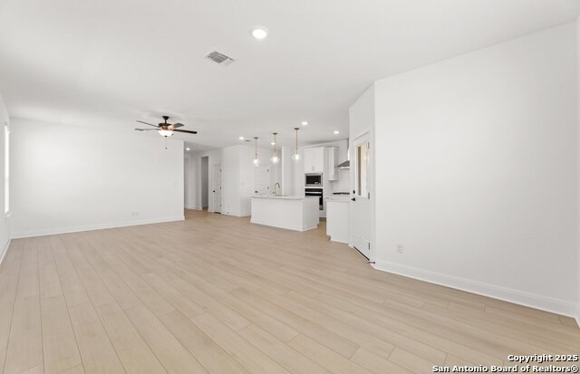 Image 8 of 32 For 438 Nightingale Ave