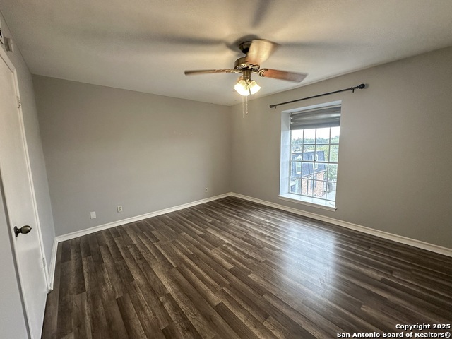 Image 9 of 25 For 8401 New Braunfels N 317 A