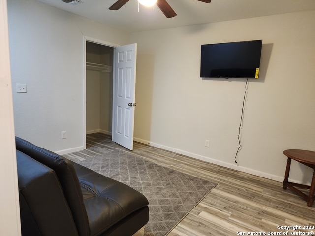 Image 15 of 20 For 1138 Santa Anna