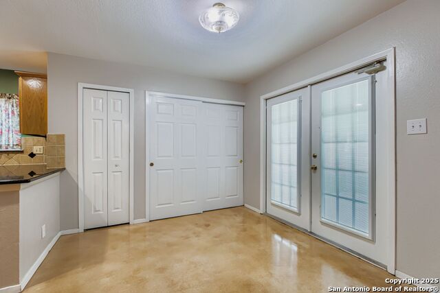 Image 4 of 22 For 10439 Canyon