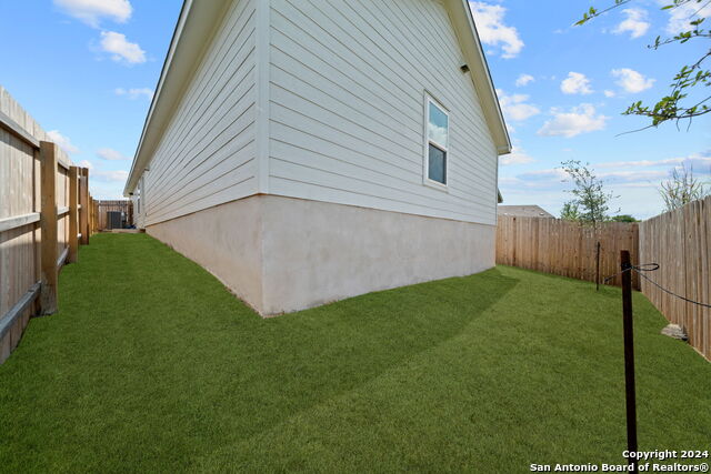 Image 23 of 23 For 12942 Deep Eddy