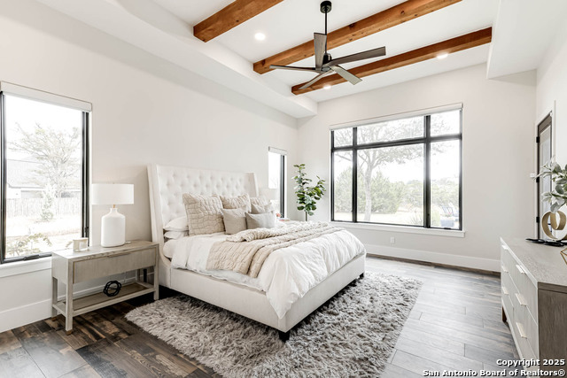 Listing photo id 18 for 65 Sabinas Ridge Rd