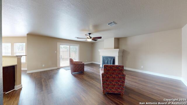 Image 11 of 54 For 406 Bluegrass