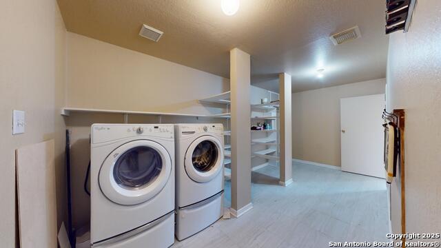 Image 24 of 54 For 406 Bluegrass