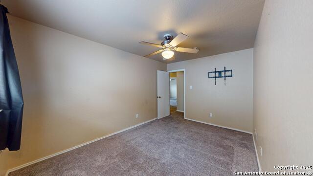 Image 32 of 54 For 406 Bluegrass