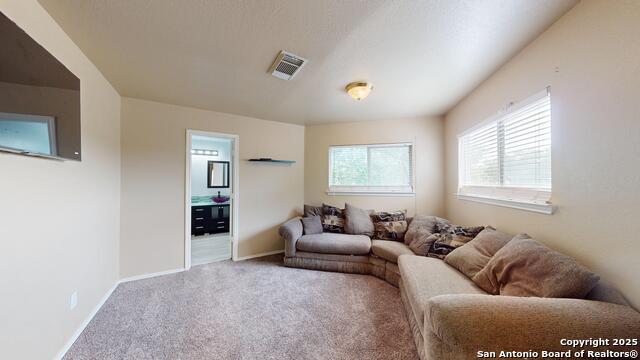 Image 43 of 54 For 406 Bluegrass