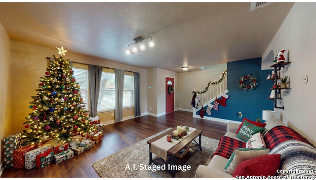 Image 6 of 54 For 406 Bluegrass