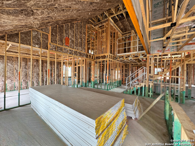 Image 10 of 21 For 181 Heidi Hill