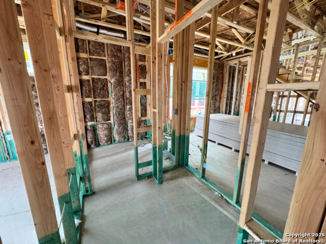 Image 19 of 21 For 181 Heidi Hill