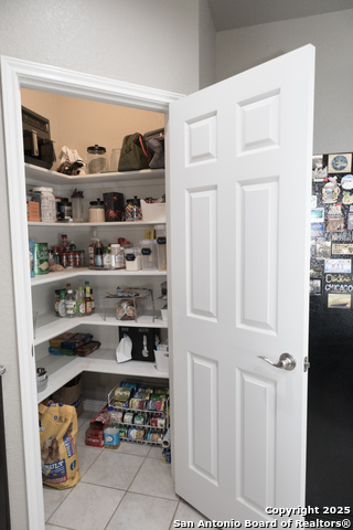 Image 18 of 24 For 102 Katy Way