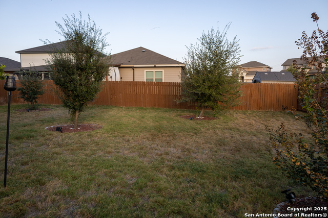 Image 23 of 24 For 102 Katy Way