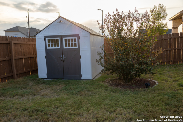 Image 24 of 24 For 102 Katy Way