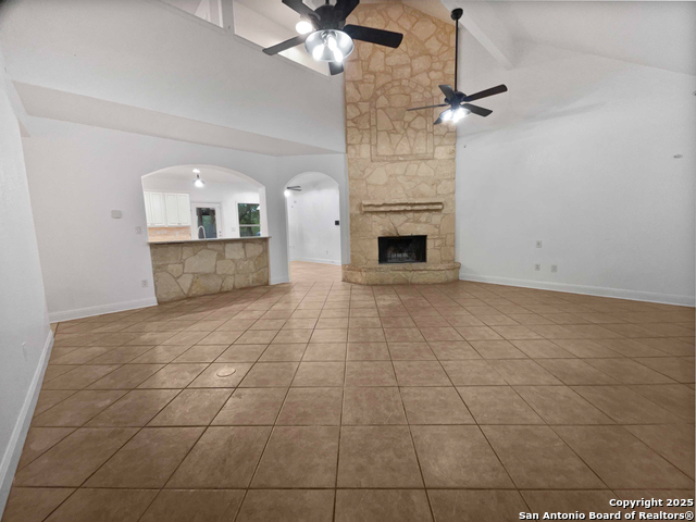 Image 3 of 15 For 4247 Richmond