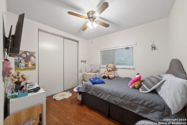 Listing photo id 10 for 4619 Rock Nettle