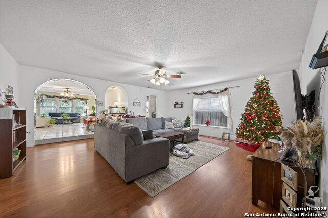 Listing photo id 0 for 4619 Rock Nettle