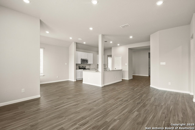 Image 17 of 33 For 7810 Granger Cove