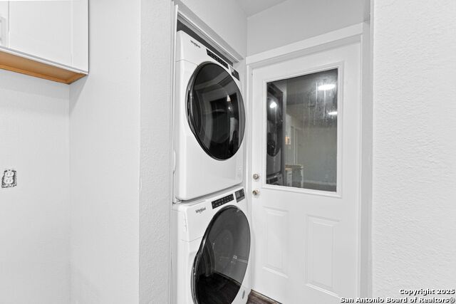 Image 13 of 27 For 4319 Algruth Dr