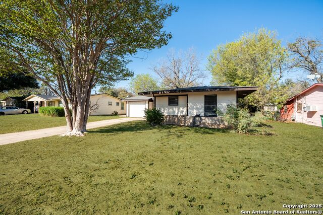 Image 3 of 27 For 4319 Algruth Dr