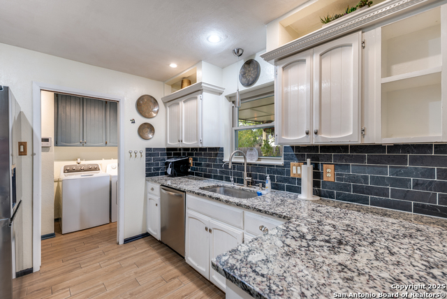 Image 12 of 29 For 8723 Rustling Breeze