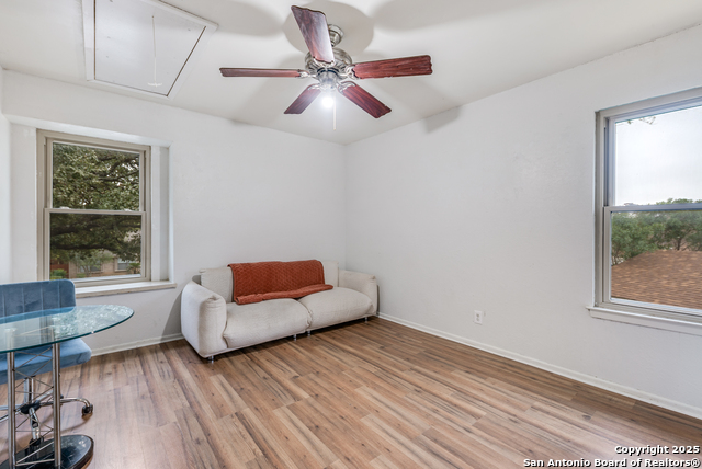 Image 20 of 29 For 8723 Rustling Breeze