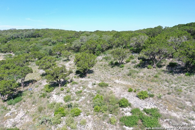 Listing photo id 8 for 000 Pr 2775  